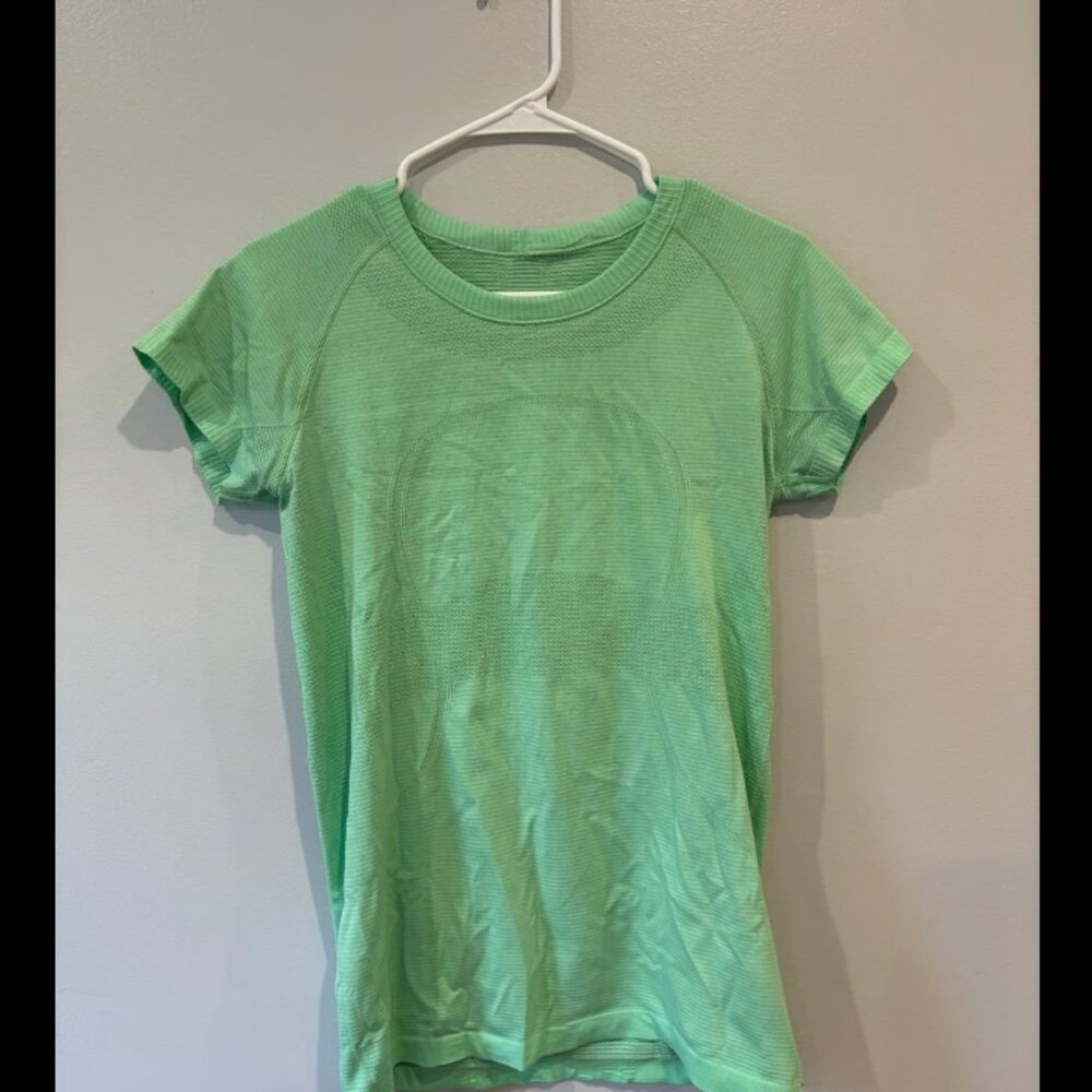 Lululemon Swiftly Tech Short Sleeve Top